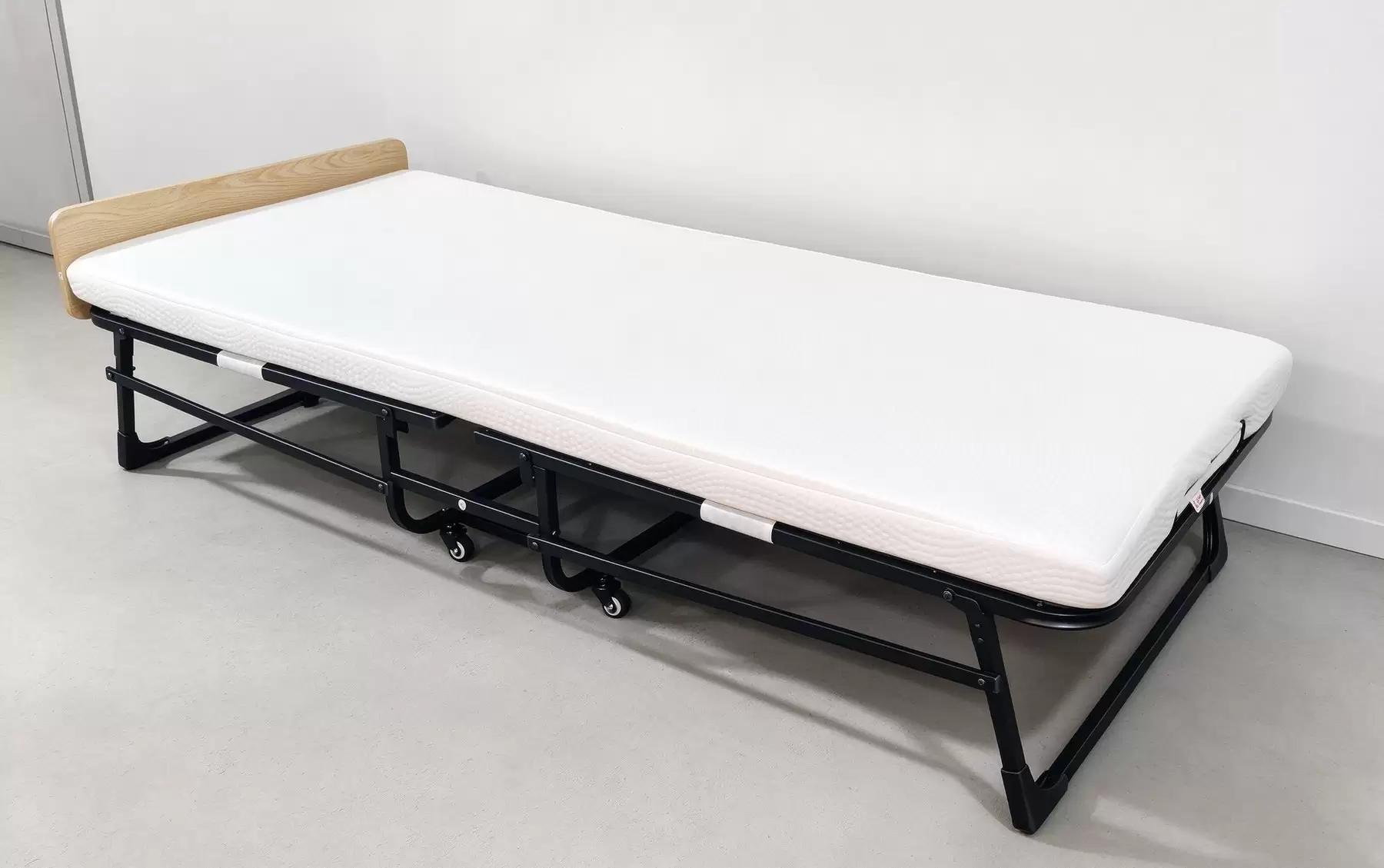 Mobile Metal Rollaway Folding Bed | MFB‑005
