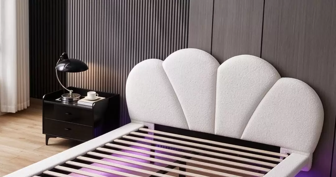 LED Floating Upholstered Queen Bed With Shell Headboard | MSB-615-1