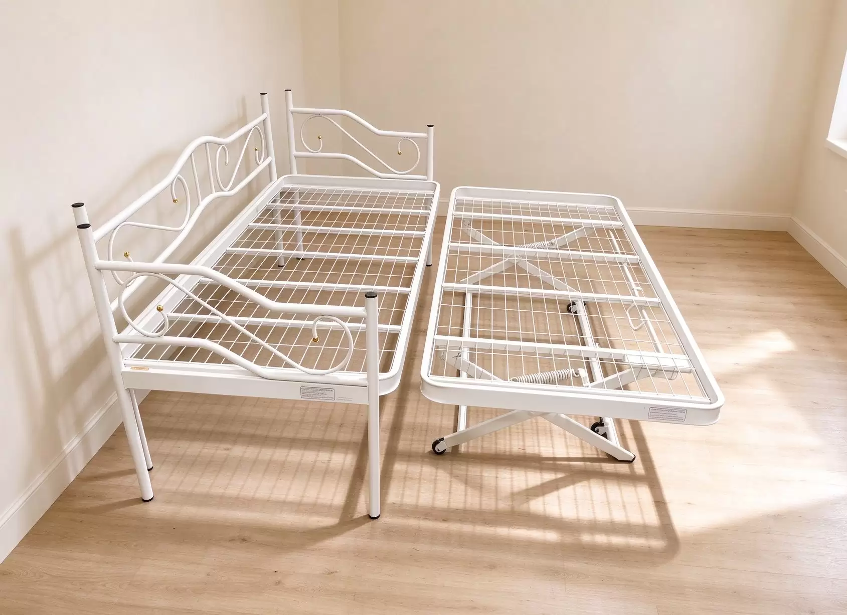 Metal Day Bed With Pop-Up Trundle | NSB-19